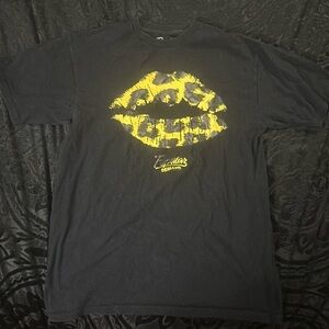 Medium Popular Demand T shirt